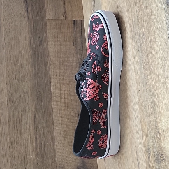 Van's Authentic Brand new in the box authentic uper textile.size men 9.5. - Picture 10 of 11